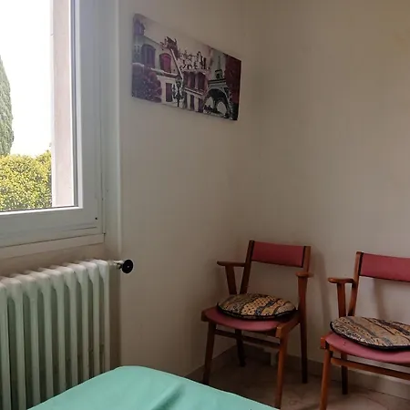 Frühstückspension D'hote La Sousto